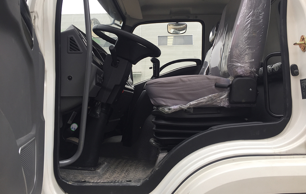 齊東方牌CLD5250GPSEQ6型綠化噴灑車